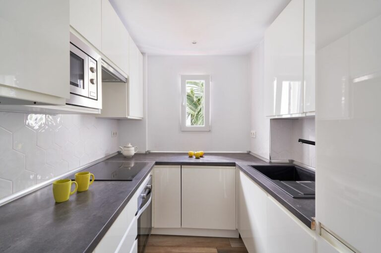 0e7600e27ebefa4bd739e9580ab190d6 - 14