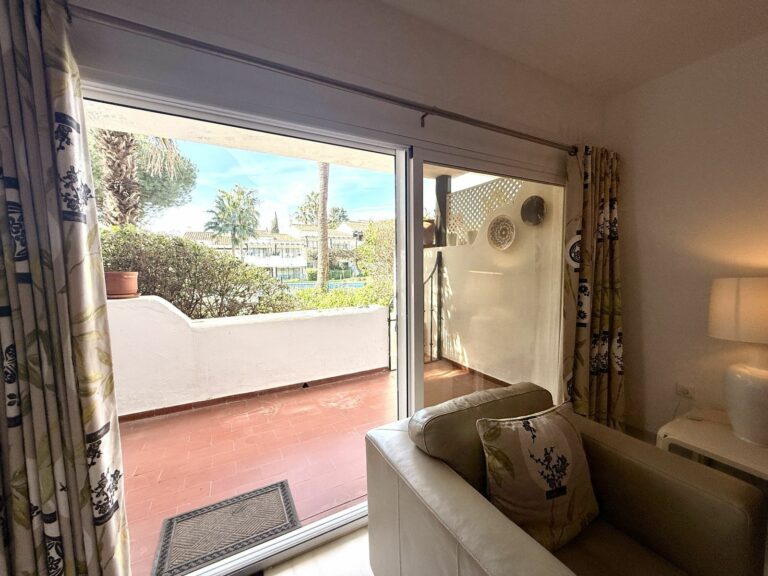 0e9e9d80e34da08c80141464c79aa609 - 10