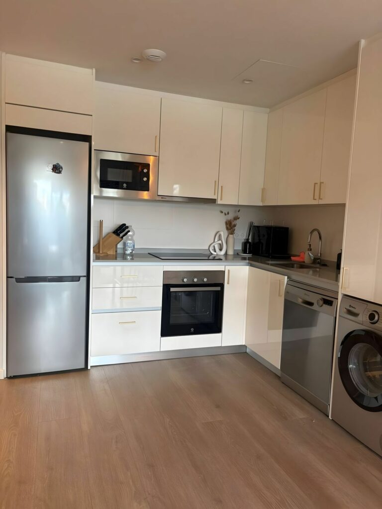 0ea9cb09f493798d8ef751477b4b1ba8 - 3