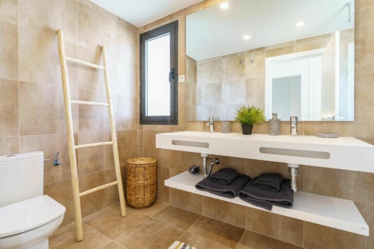 0eed24951b7e5f7ca963a038f47105fc - 16