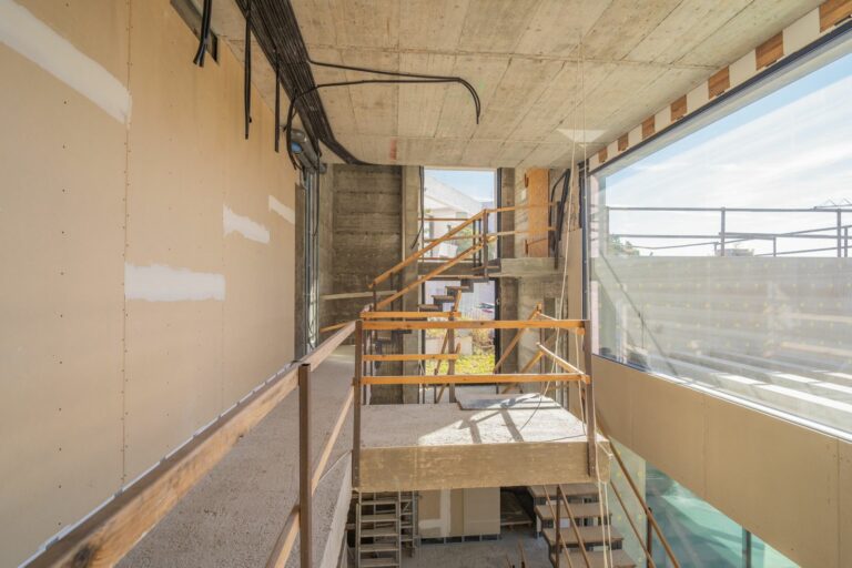 107db21eb2e190443a387d9456ed1b26 - 10