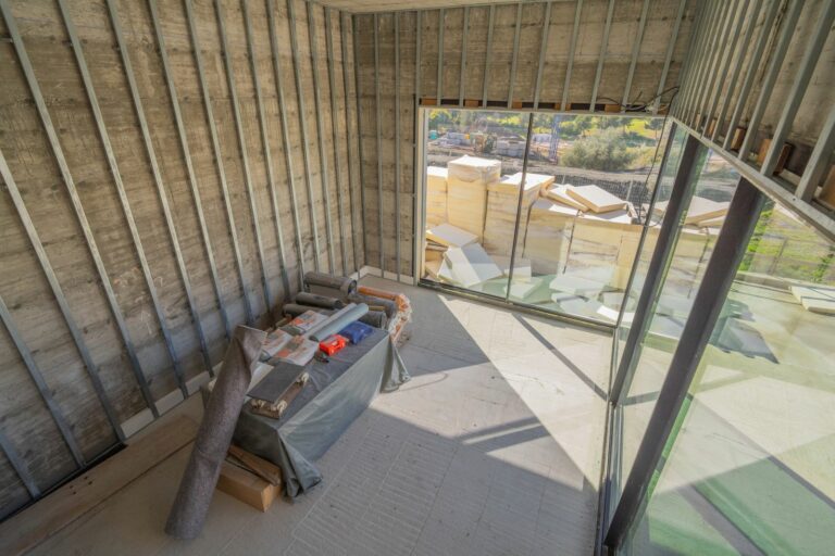 107db21eb2e190443a387d9456ed1b26 - 16