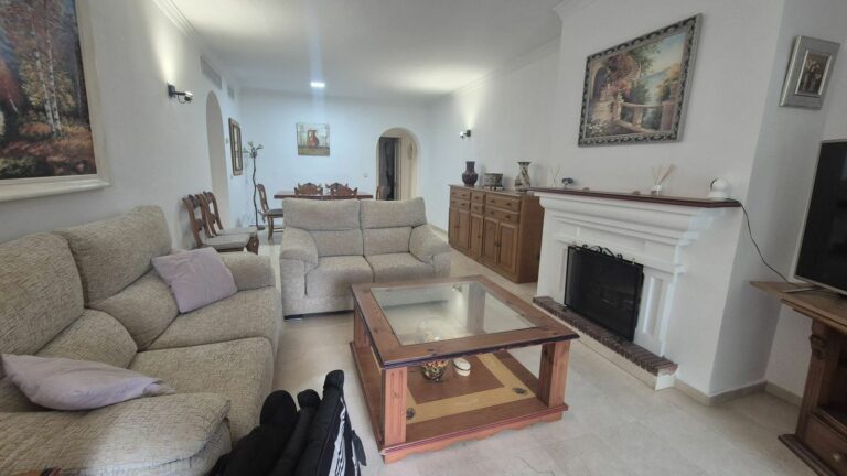 113a6b02cd29945dd41e067ff6f18dfd - 3