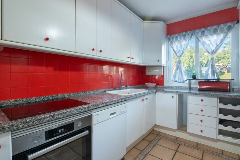 117c1481bcaf7b37d39b6cd19eb45c99 - 6