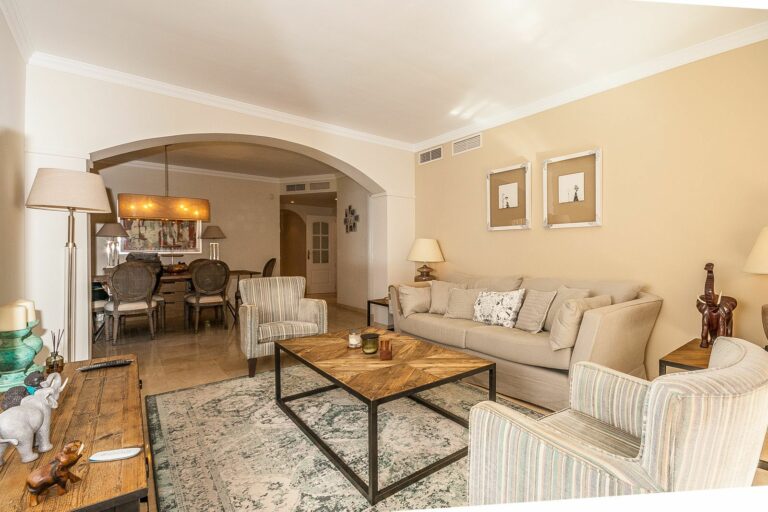 118ac8a5c82ddb1a8aee1378222b7a6b - 15