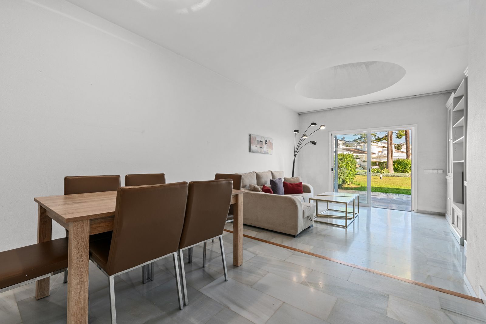 11aca0725d2580a9a2affac07ce43ce5 - 10