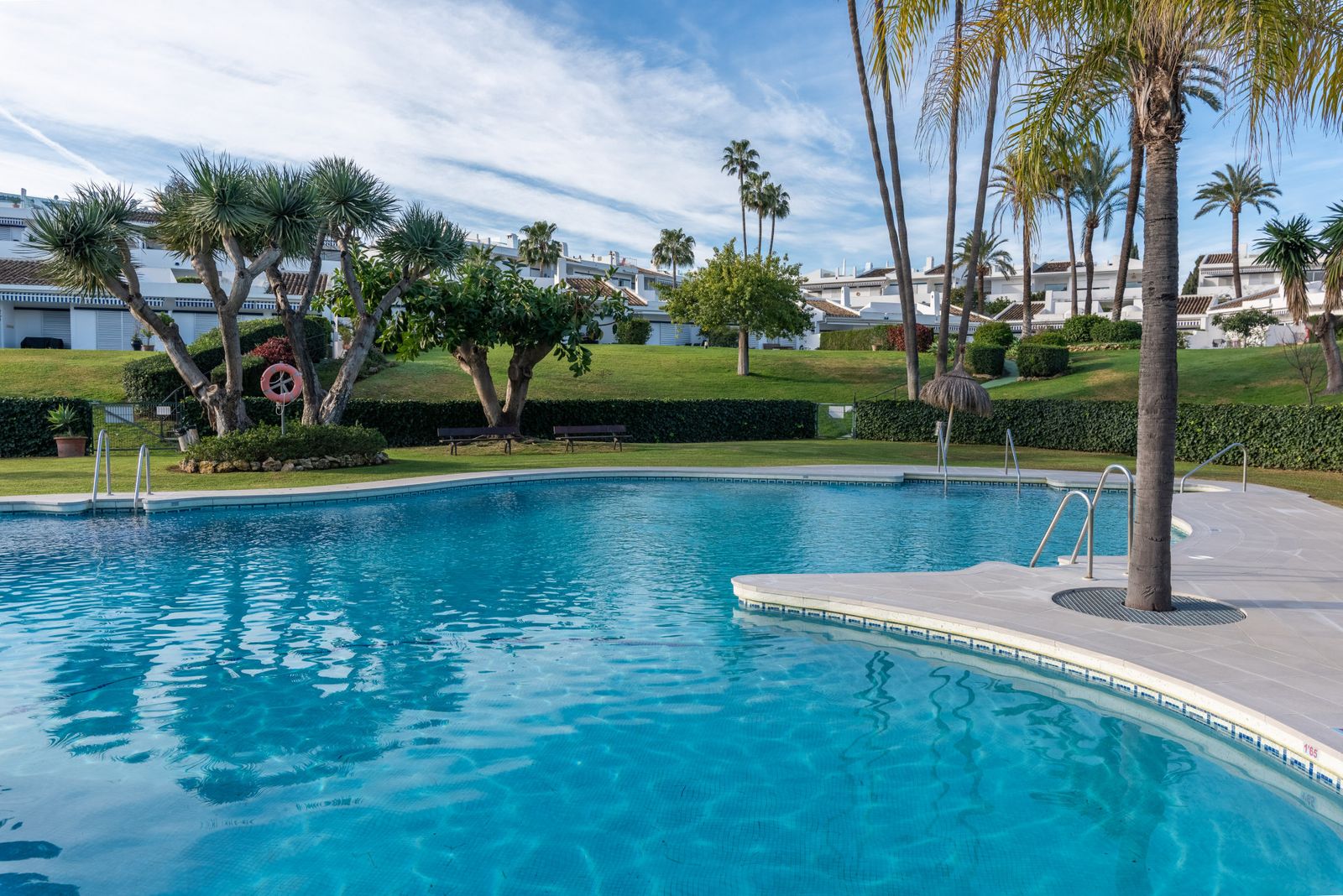 11aca0725d2580a9a2affac07ce43ce5 - 14