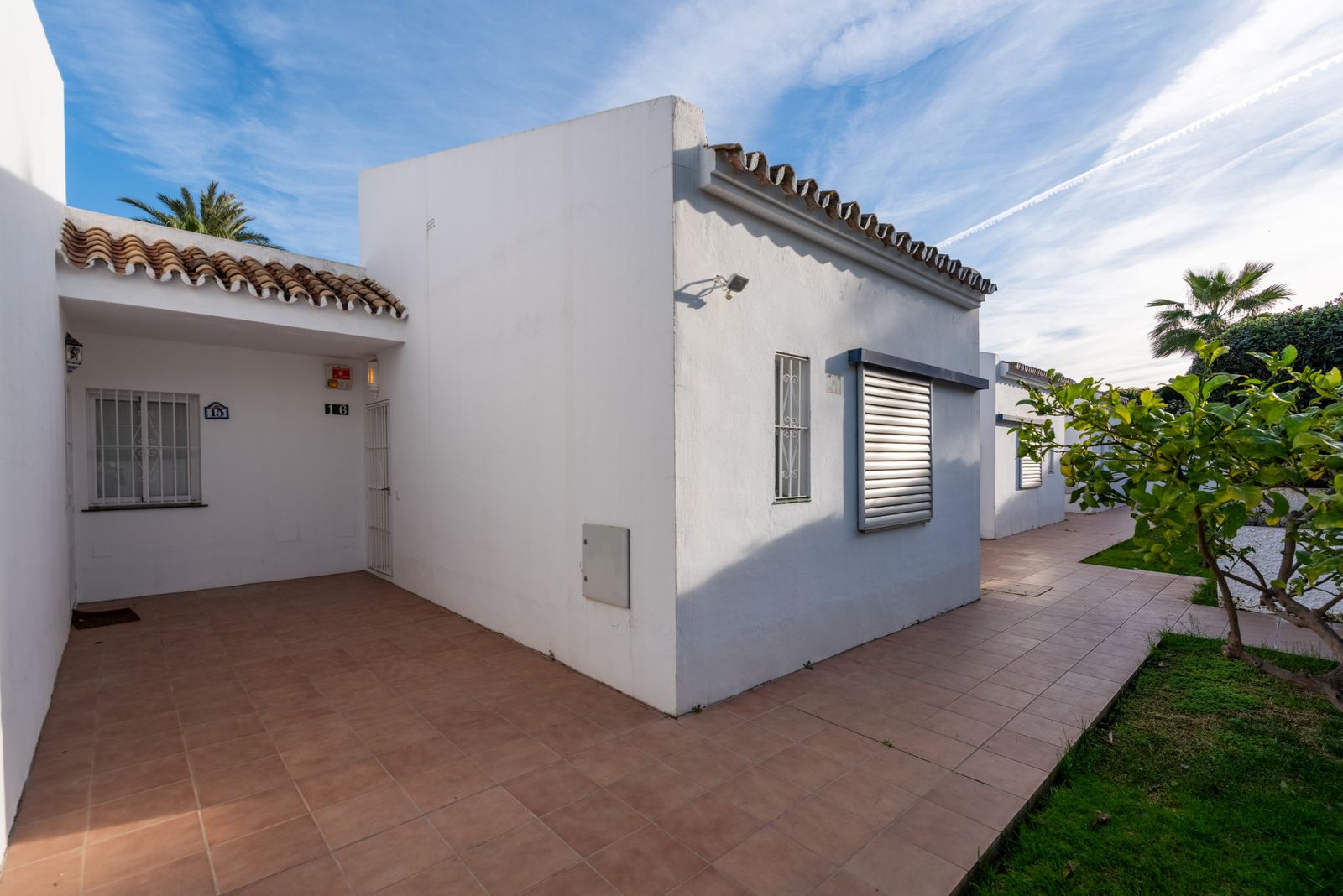 11aca0725d2580a9a2affac07ce43ce5 - 15