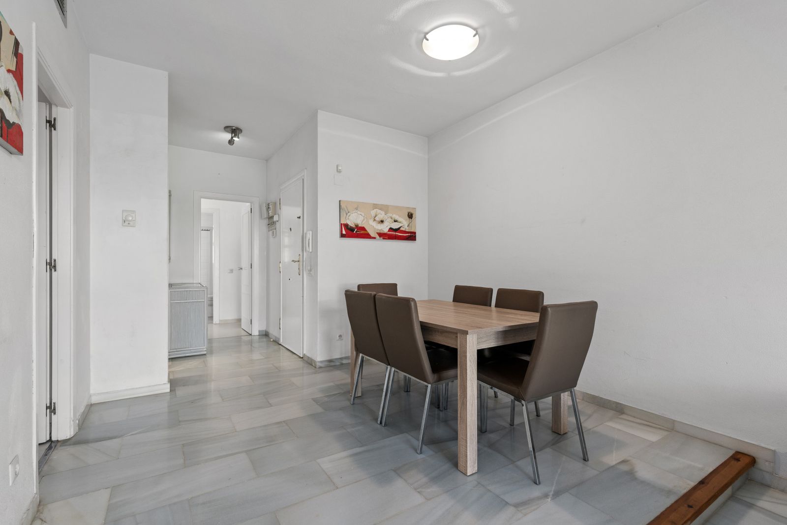 11aca0725d2580a9a2affac07ce43ce5 - 8