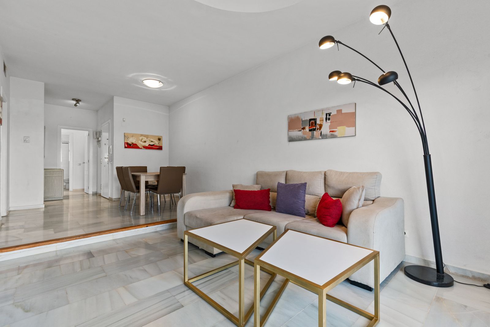 11aca0725d2580a9a2affac07ce43ce5 - 9