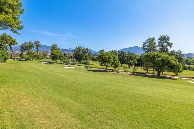 11fb51b5d5117791ab0569835ced8893 - 13