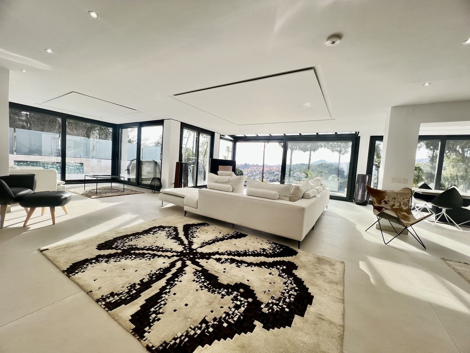 120cecf00a0336297ee425abf0a73f90 - 13