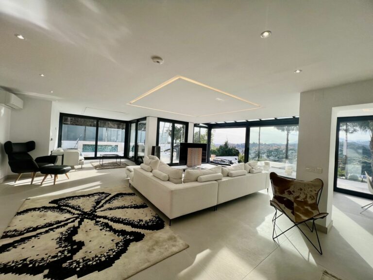 120cecf00a0336297ee425abf0a73f90 - 14