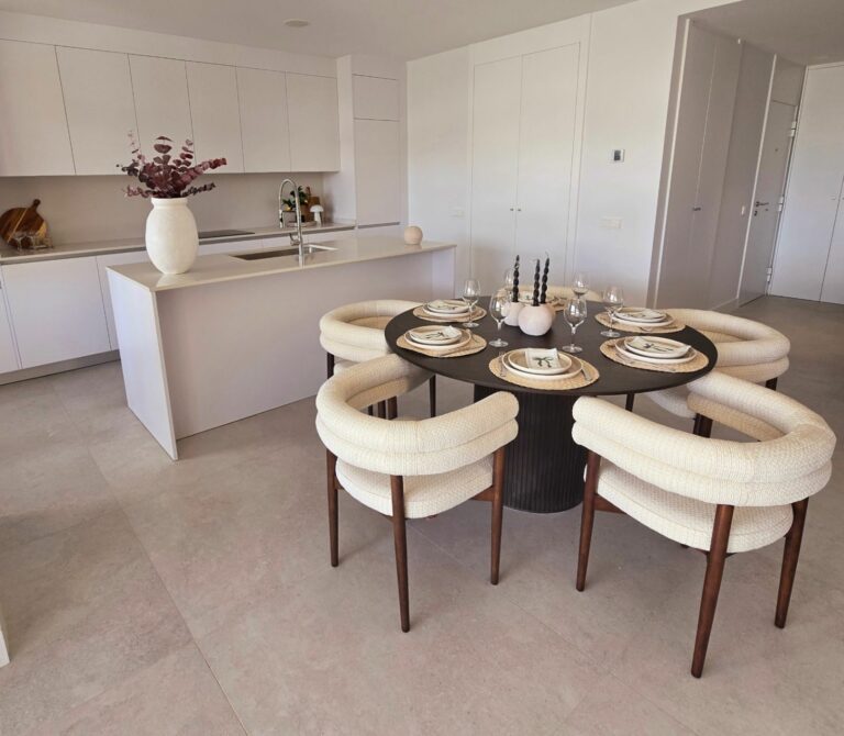 121c7bb8586324d8c28d90aff1acbc1e - 13