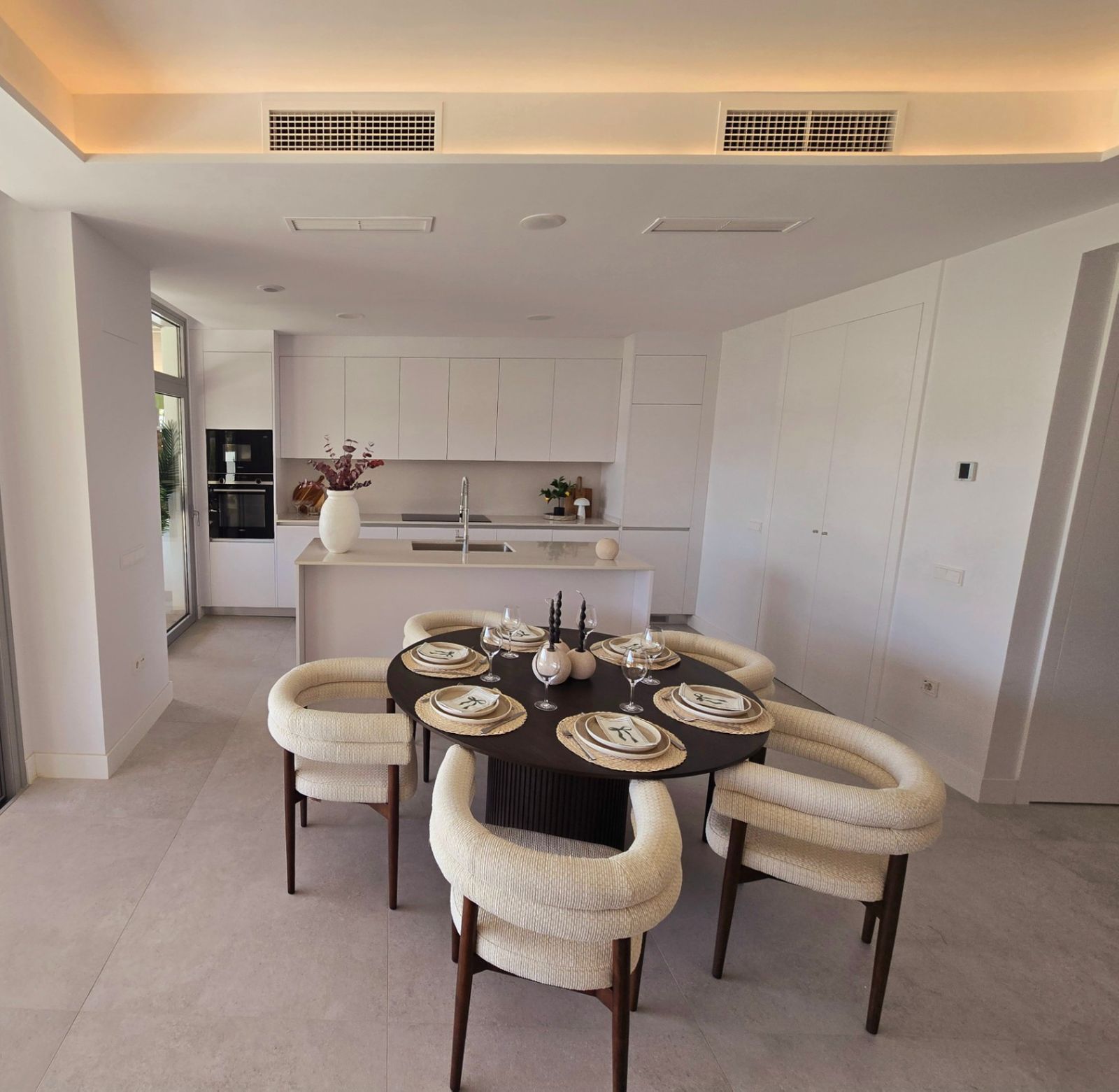 121c7bb8586324d8c28d90aff1acbc1e - 16