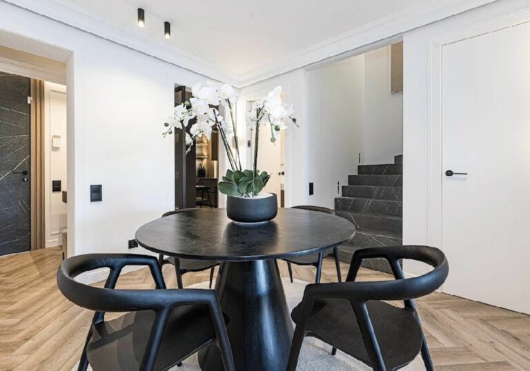 127493ef73fe564bf7aa2613527b74c0 - 13