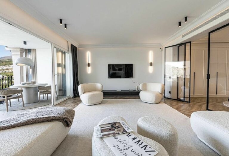 127493ef73fe564bf7aa2613527b74c0 - 2