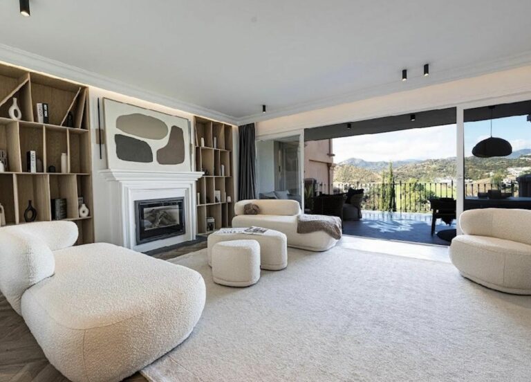 127493ef73fe564bf7aa2613527b74c0 - 3