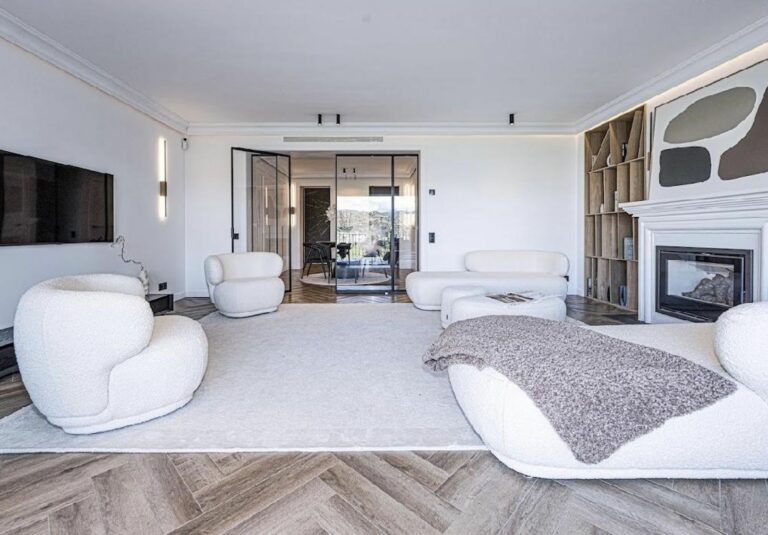 127493ef73fe564bf7aa2613527b74c0 - 4