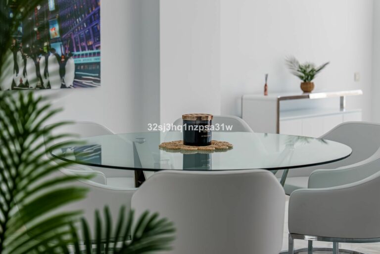 12b2d4d910706f365bb032b8f7808060 - 16