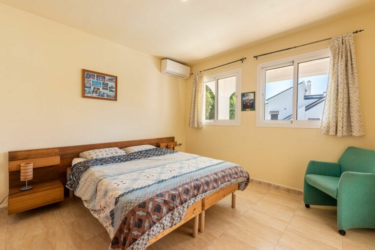 12c0a6387fa8a491169e1b043327ebf7 - 16