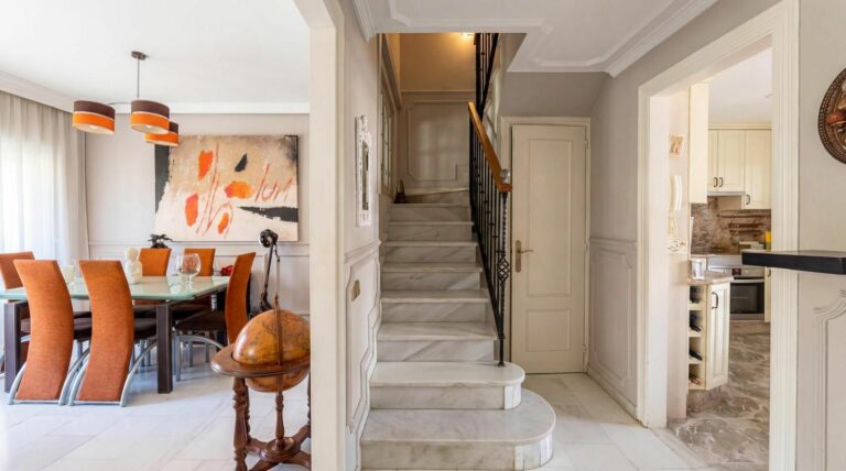 14192bca16d7a828bbdc81c87b7f906c - 13