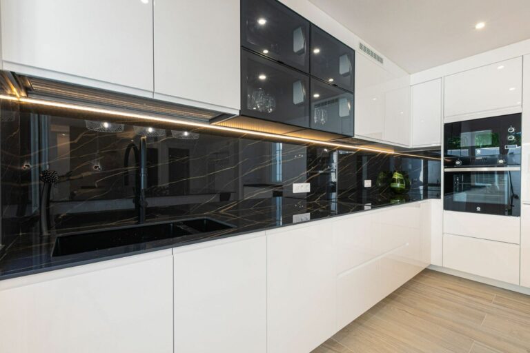 15a9a6bf74408ef15cbb17e66a31f130 - 5