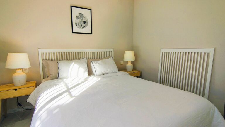 17f0fd250a96ad8e359a343c77a1d631 - 10