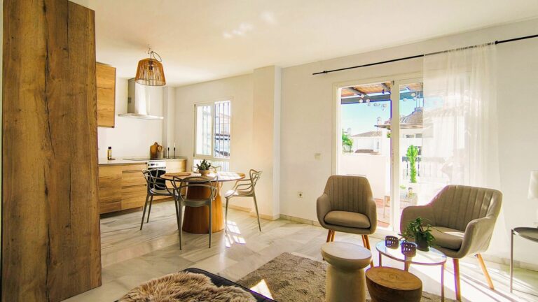 17f0fd250a96ad8e359a343c77a1d631 - 2