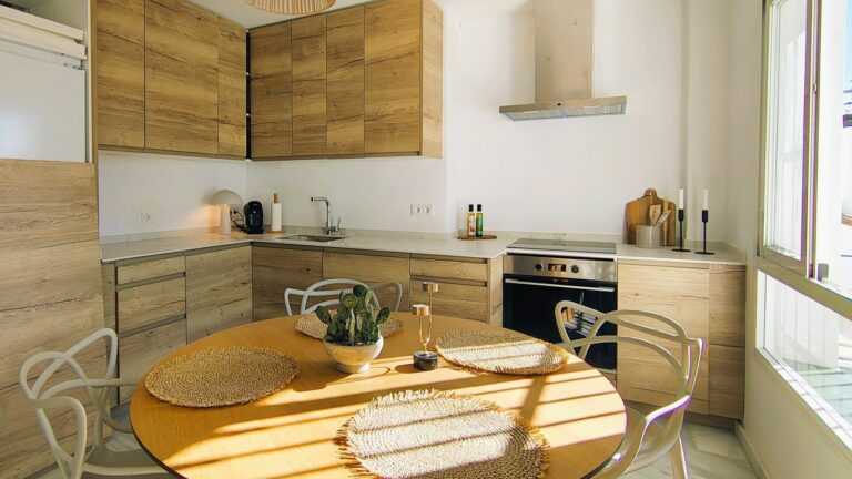 17f0fd250a96ad8e359a343c77a1d631 - 3