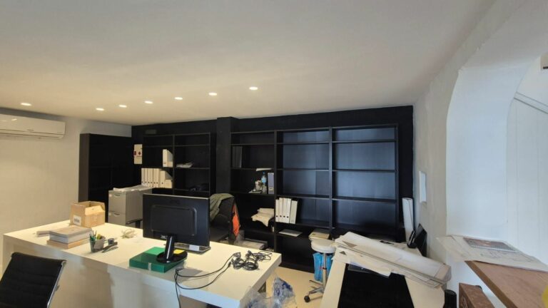 17f20995527758f501bfb902488a7a8e - 2