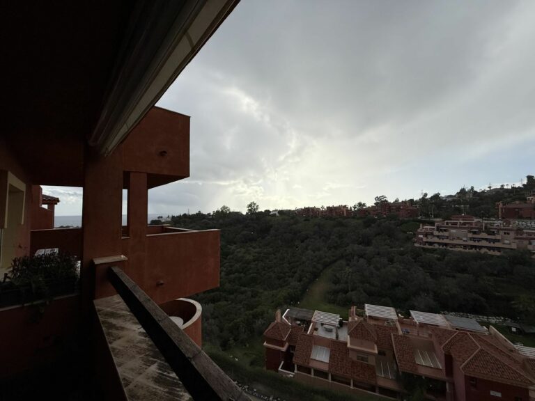 181fd25f0f44c6cac8716881fcdb9f68 - 15