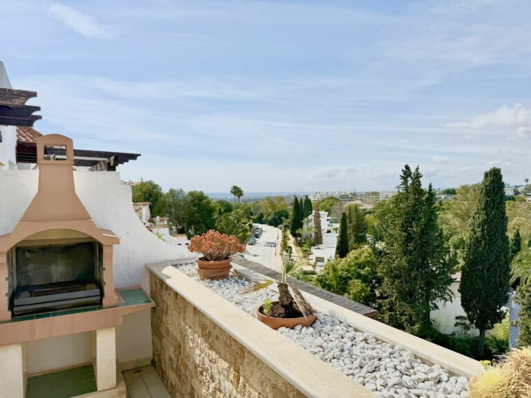 18903e051a55a0369b9db805b57301a1 - 13