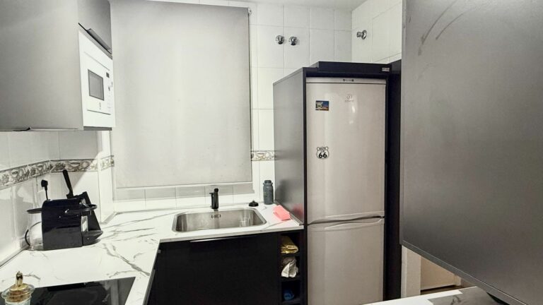 193ce31f6a11da109c8a8ecb0481b63a - 7