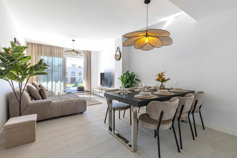 1a72ecebb62e00191f0f3634173e24d2 - 1