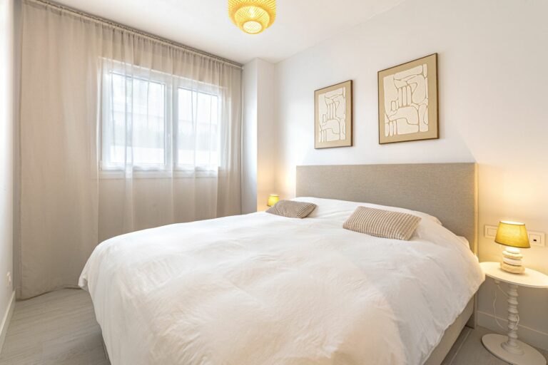 1a72ecebb62e00191f0f3634173e24d2 - 15