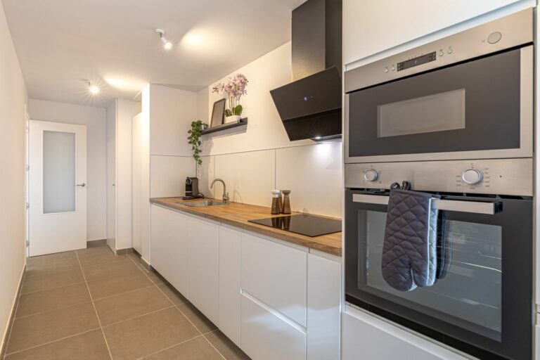 1a72ecebb62e00191f0f3634173e24d2 - 4