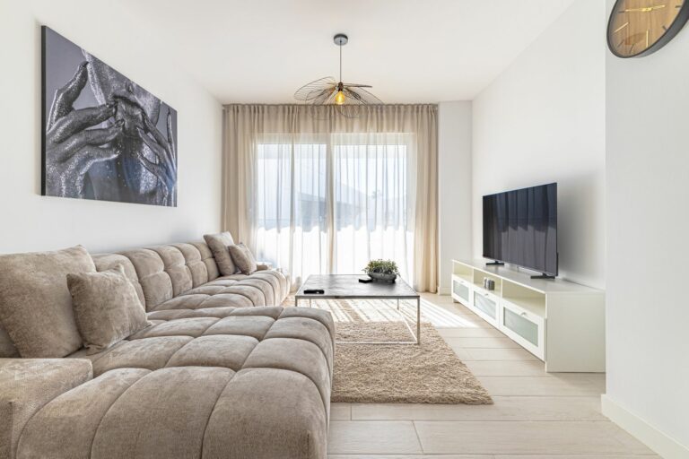 1a72ecebb62e00191f0f3634173e24d2 - 6