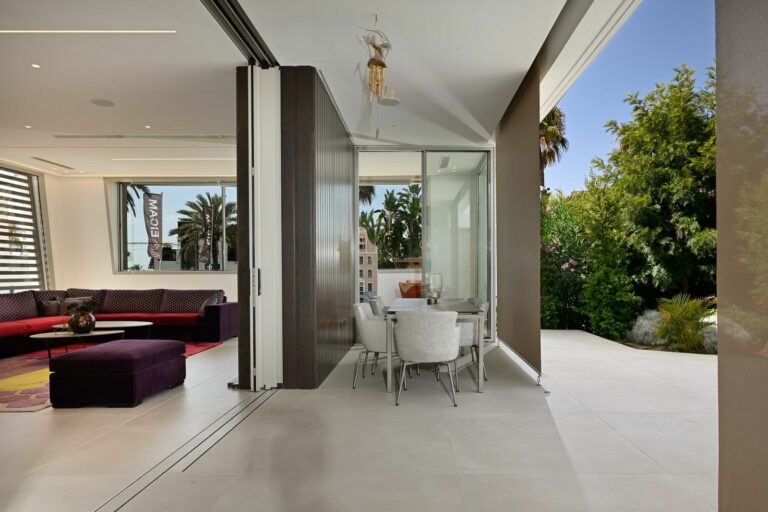 1a76b212583184f4cf8287054010d246 - 13