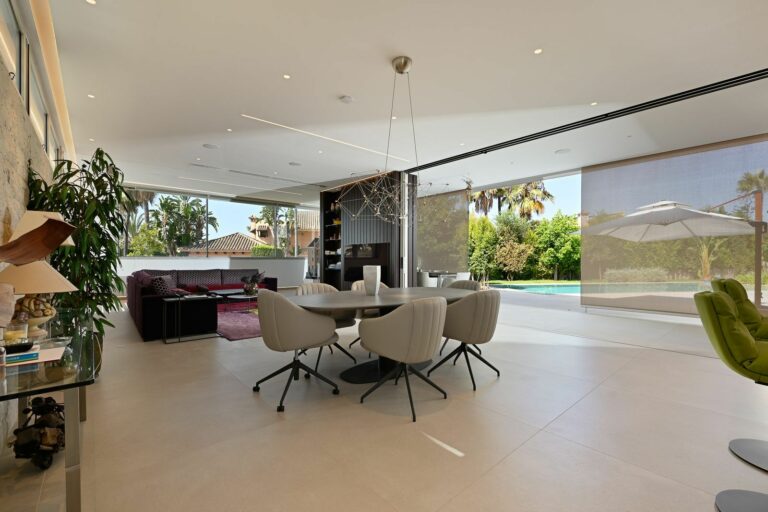 1a76b212583184f4cf8287054010d246 - 7