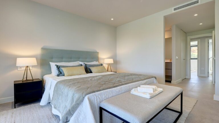 1ab84ff1f5c345e7a2d98eda4d080254 - 6