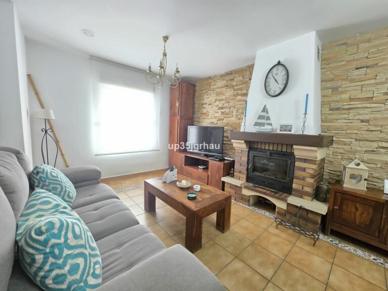 1b0a8669428bc3533ae2c6c223db7938 - 11