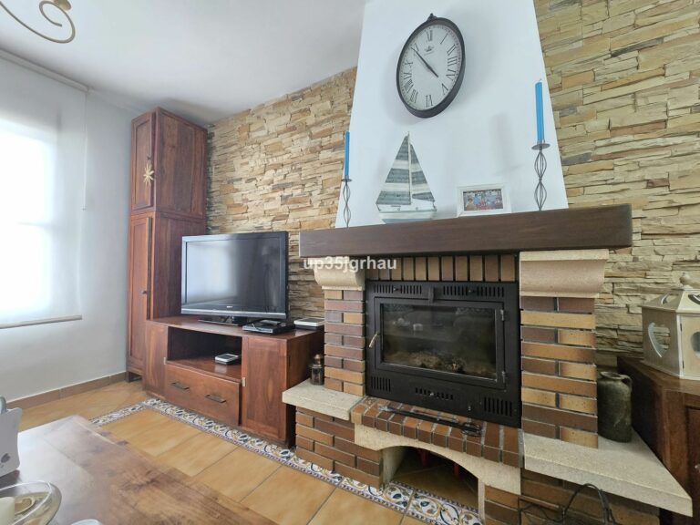 1b0a8669428bc3533ae2c6c223db7938 - 14