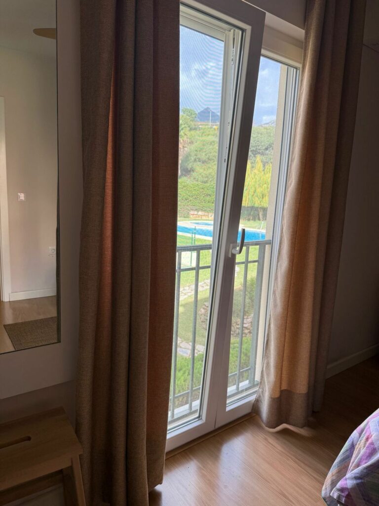 1b8dd5a8e57b9bf034ce27f8caeb21d2 - 16