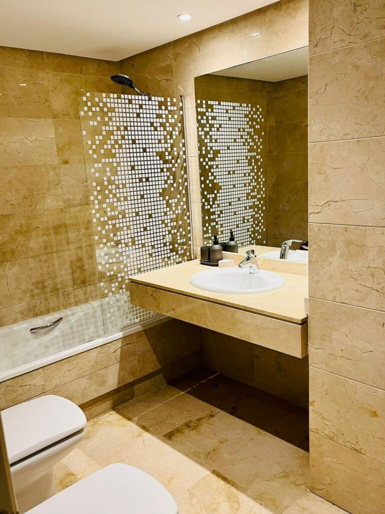 1d6eb7dcc293a61e6bea712bd226506e - 8