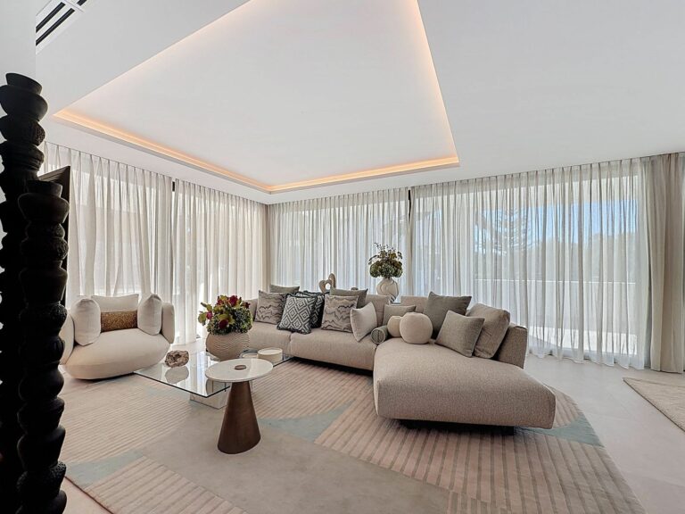 1edc1c90499e4edae09935b97c333121 - 8