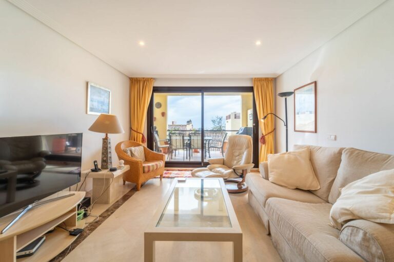 21973f592e1a3da88a0adf61b630b4af - 1