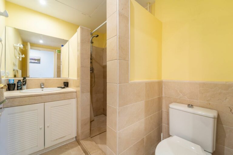 21973f592e1a3da88a0adf61b630b4af - 13