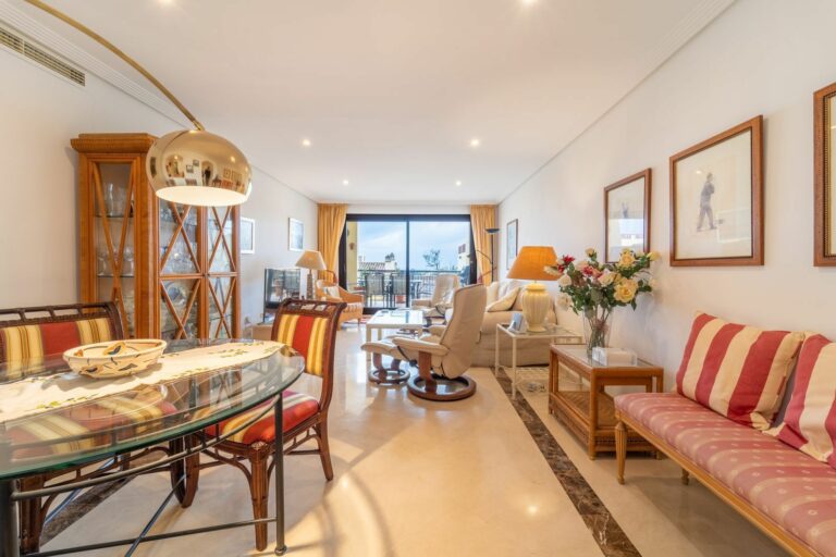 21973f592e1a3da88a0adf61b630b4af - 3