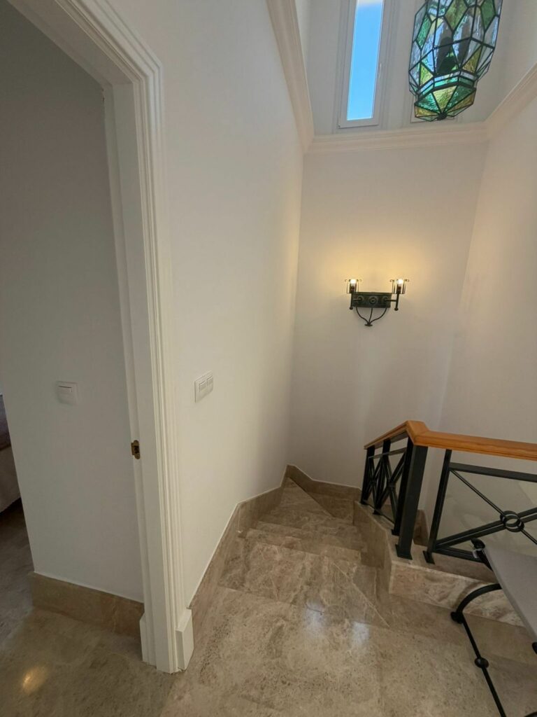 2292c200353459860c597de34782c4a1 - 15